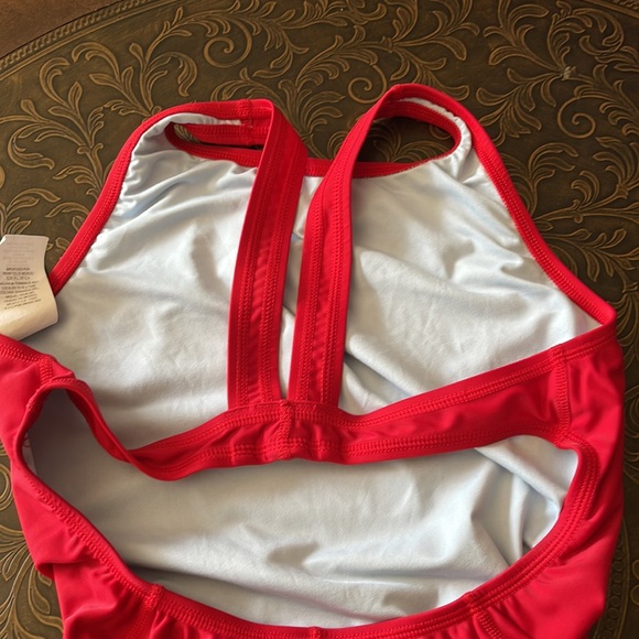 Nike One Piece preowned Racerback Swimsuit Powerback Solid Red Womens size 8 - Picture 4 of 6